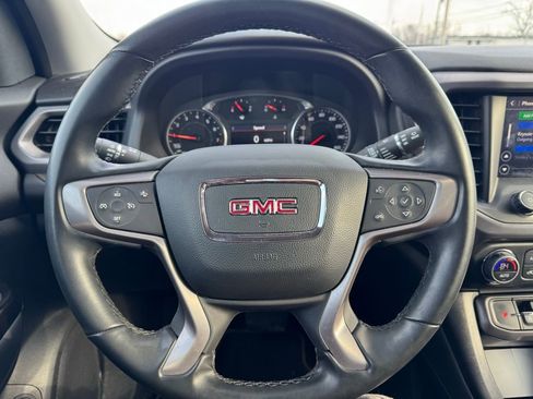 Used 2023 GMC Acadia AT4 image 15