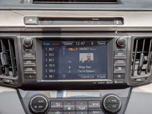 Used 2016 Toyota RAV4 XLE FWD image 20
