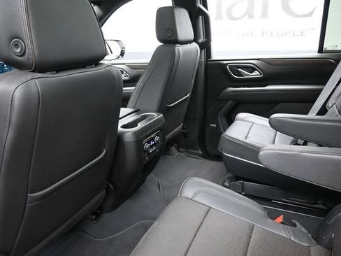 Used 2023 Chevrolet Suburban High Country AWD/4WD image 26