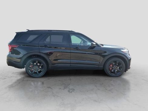 Used 2023 Ford Explorer ST w/ Equipment Group 401A AWD/4WD image 9