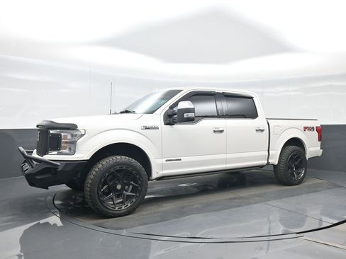Used 2019 Ford F150 Platinum w/ Equipment Group 701A Luxury AWD/4WD image 2