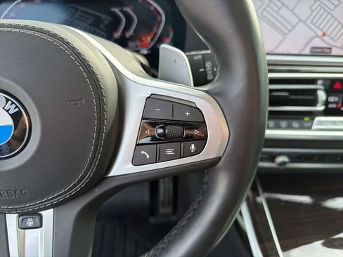 Used 2021 BMW X7 xDrive40i w/ M Sport Package image 15