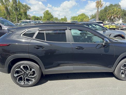 Certified 2025 Chevrolet Trax RS w/ Driver Confidence Package FWD image 75