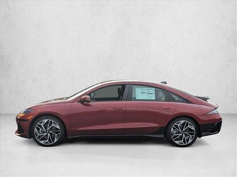New 2025 Hyundai Ioniq 6 SEL image 5