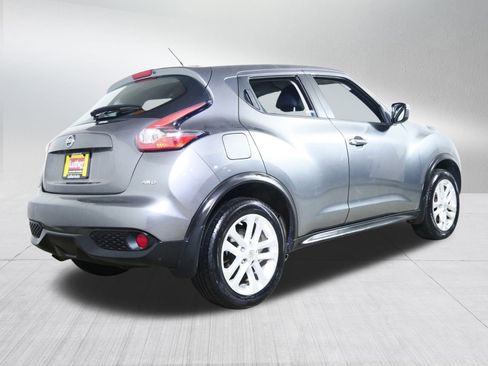 Used 2015 Nissan Juke S image 7
