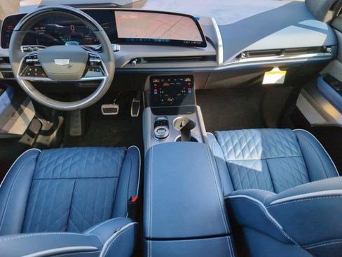 New 2026 Cadillac Vistiq Premium Luxury image 25