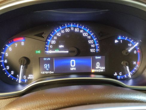 Used 2015 Cadillac SRX Luxury w/ Driver Awareness Package FWD image 23