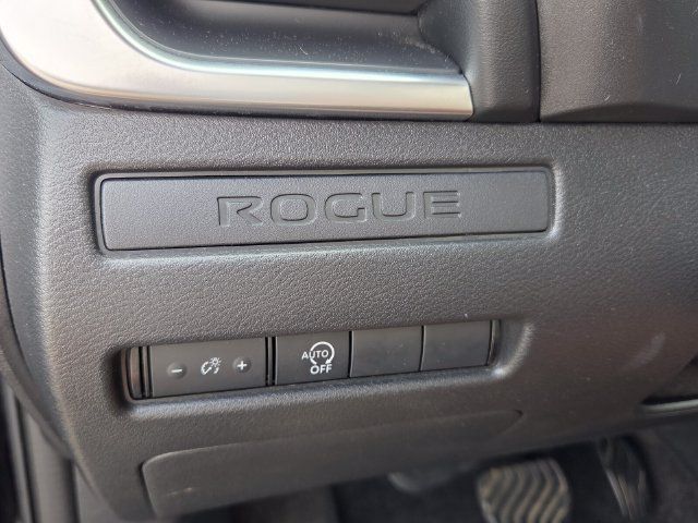 Used 2024 Nissan Rogue S AWD/4WD image 28
