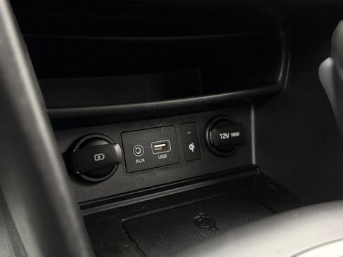 Used 2020 Hyundai Kona Ultimate image 19