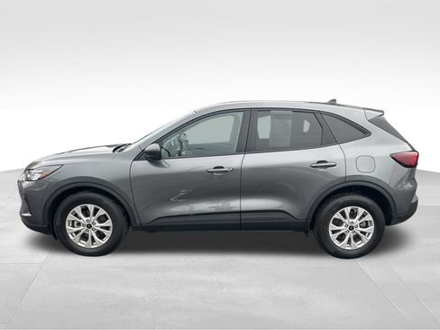 Used 2025 Ford Escape Active AWD/4WD image 8
