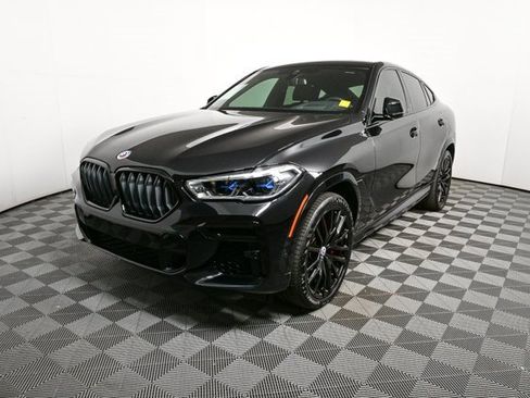 Used 2022 BMW X6 M50i w/ Executive Package image 32