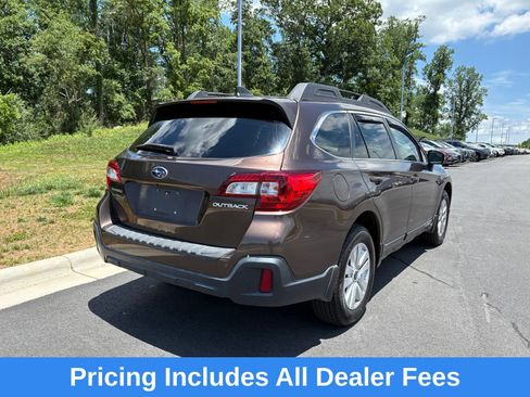 Used 2019 Subaru Outback 2.5i Premium w/ Popular Package #2 AWD/4WD image 6