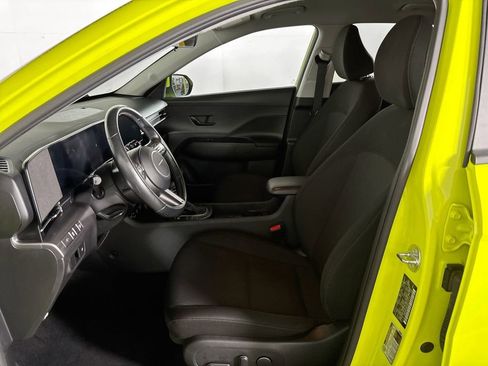 Used 2024 Hyundai Kona SEL AWD/4WD image 11