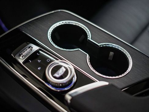 Used 2025 Cadillac Lyriq Sport image 22