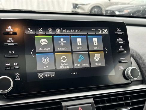 Used 2019 Honda Accord Touring image 11