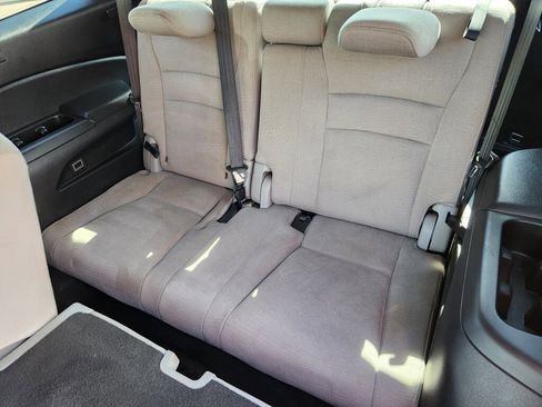 Used 2018 Honda Pilot EX image 10