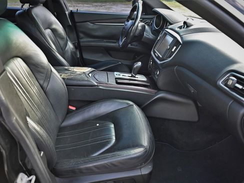 Used 2014 Maserati Ghibli S Q4 image 13