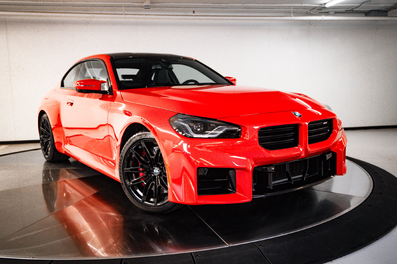 Used 2024 BMW M2 w/ Carbon Package RWD image 8
