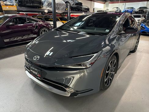 Used 2024 Toyota Prius Prime image 10