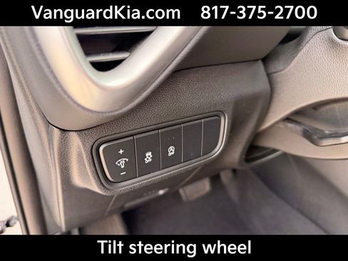 Certified 2025 Kia Soul LX image 16