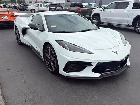 Used 2023 Chevrolet Corvette Stingray Coupe w/ Z51 Performance Package RWD image 3