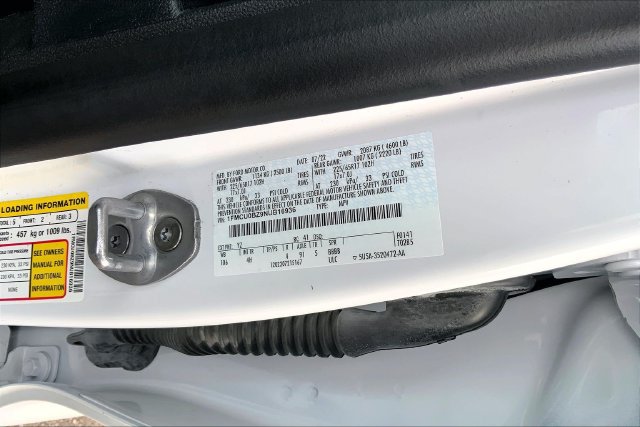 Used 2022 Ford Escape SE FWD image 19