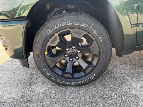 New 2027 RAM 1500 4x4 Crew Cab image 10
