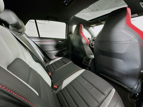 Used 2024 Volkswagen GTI SE image 28