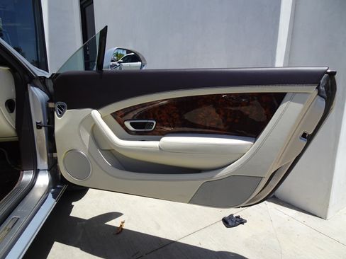 Used 2012 Bentley Continental GT AWD/4WD image 14