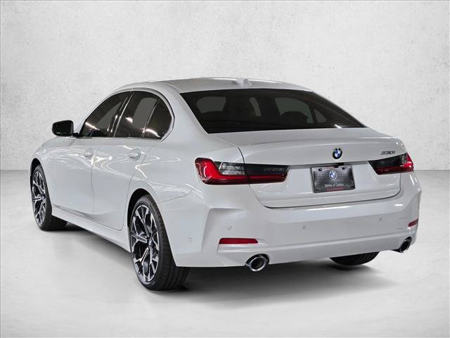 Used 2026 BMW 330i Sedan w/ Premium Package RWD image 7