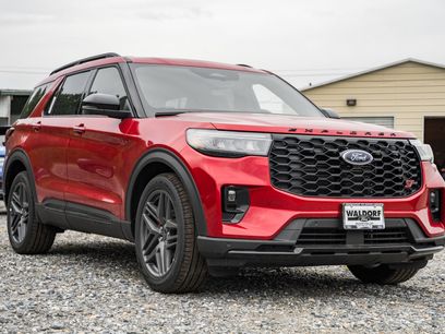 New 2025 Ford Explorer ST w/ Sun And Sound Package