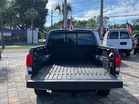 Used 2021 Toyota Tacoma SR5 RWD image 16