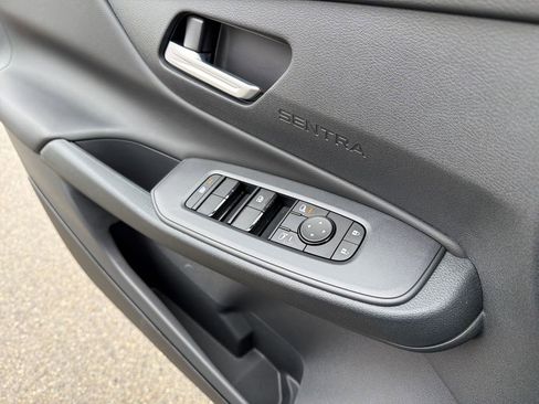 New 2026 Nissan Sentra SV w/ SV Convenience Package FWD image 20