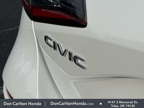 Used 2025 Honda Civic Sport Touring image 6