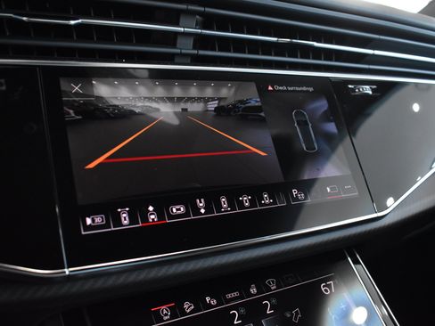 New 2026 Audi RS Q8 performance image 22