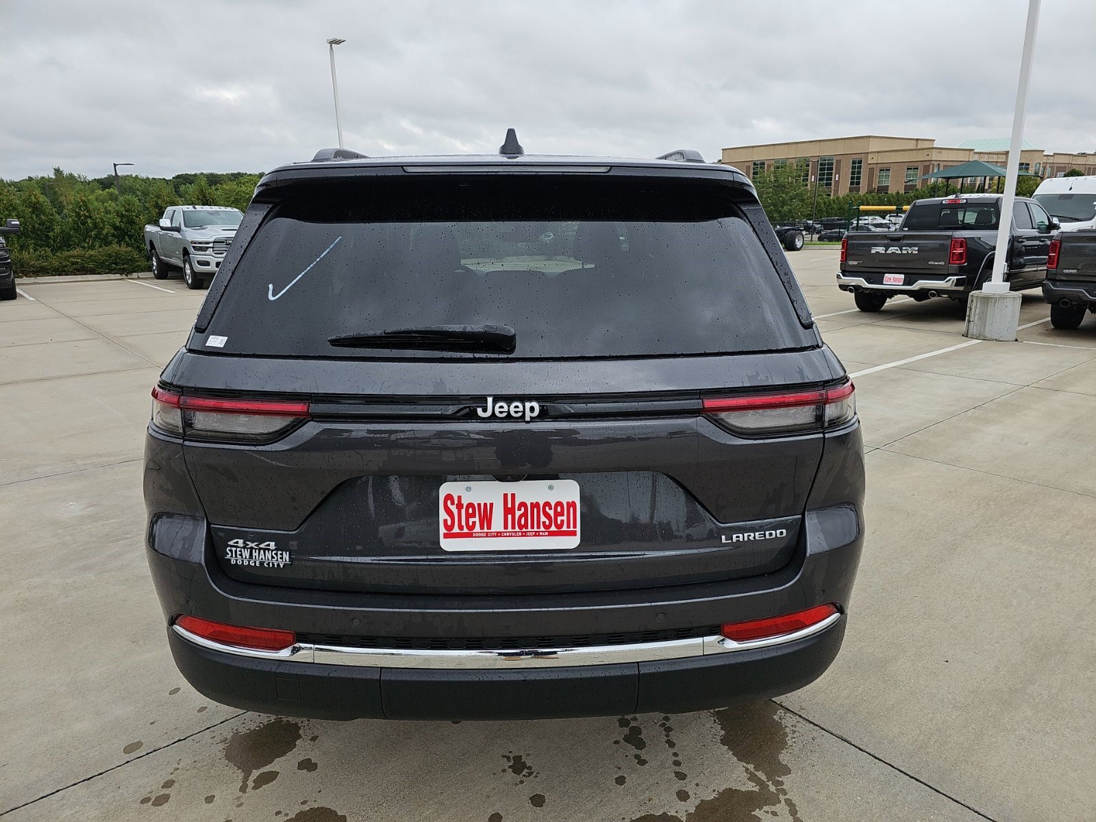 New 2026 Jeep Grand Cherokee Laredo X AWD/4WD image 5