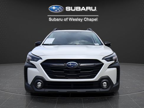 Used 2025 Subaru Outback Onyx Edition w/ Popular Package #2 AWD/4WD image 2