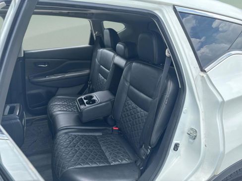 Used 2019 Nissan Murano Platinum FWD image 22