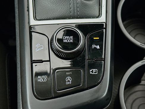 Used 2024 Kia Sportage LX image 24