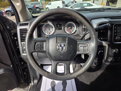 Used 2018 RAM 2500 SLT w/ Snow Chief Group image 12