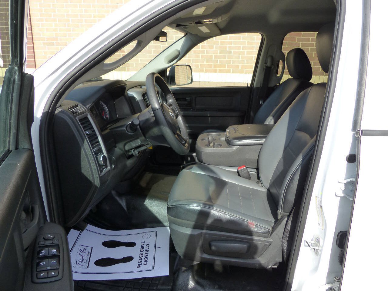 Used 2021 RAM 1500 Tradesman w/ Chrome Appearance Group AWD/4WD image 23