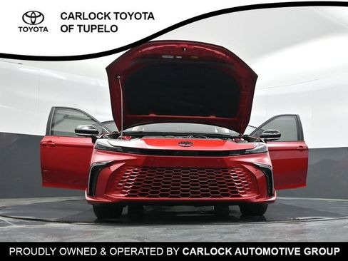 Used 2025 Toyota Camry XSE w/ Premium Plus Package image 21