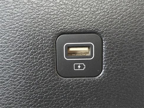 Certified 2022 Kia Telluride EX w/ EX Premium Package image 18