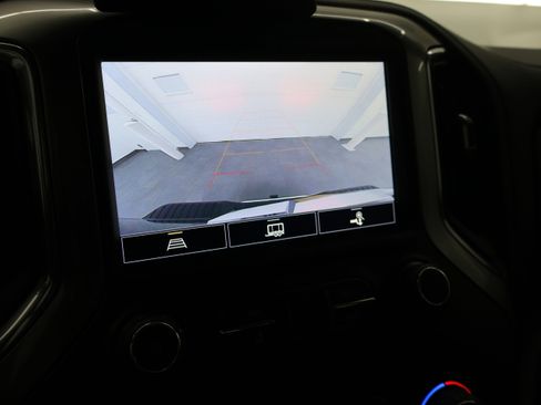 Used 2022 Chevrolet Silverado 2500 LT w/ Convenience Package AWD/4WD image 16