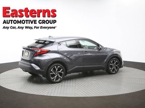 Used 2019 Toyota C-HR Limited FWD image 40