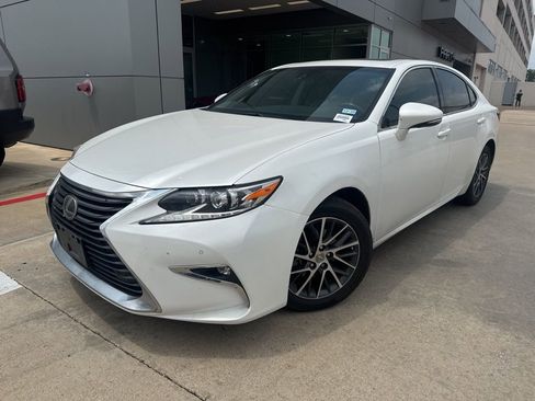 Used 2018 Lexus ES 350 w/ Luxury Package w/Wood Trim FWD image 1