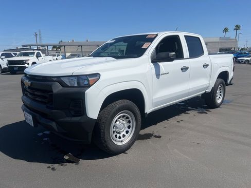 Certified 2023 Chevrolet Colorado W/T w/ WT Convenience Package RWD image 3