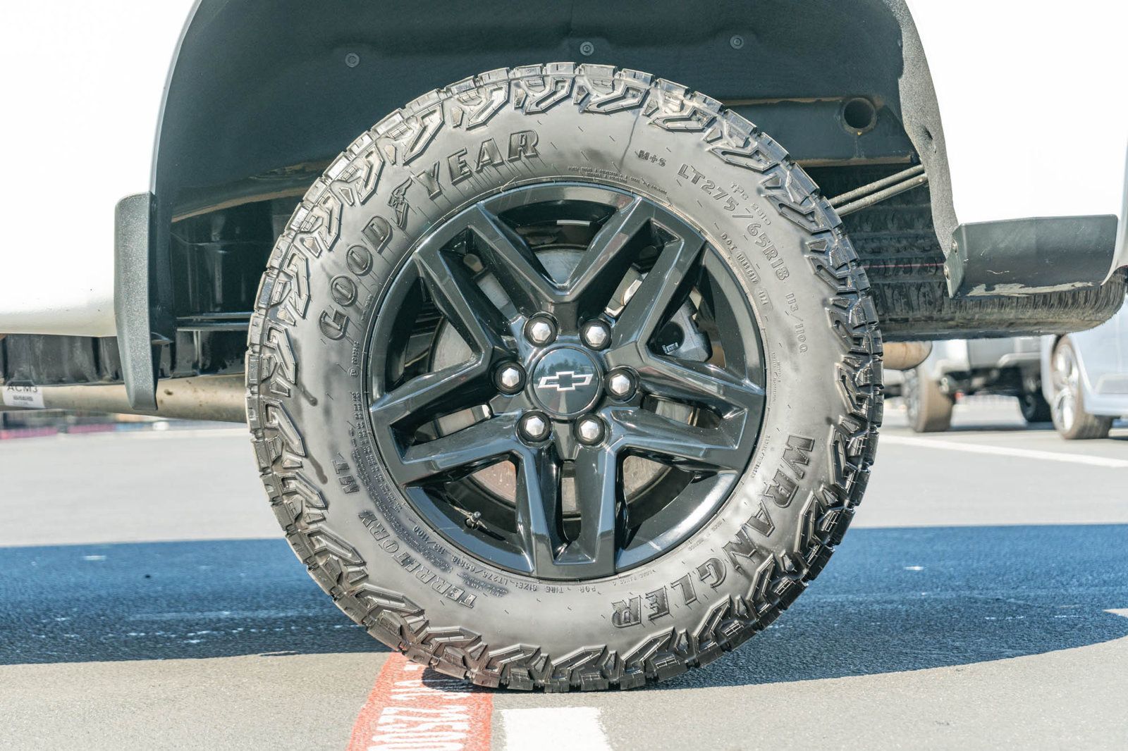 Used 2025 Chevrolet Silverado 1500 Custom Trail Boss AWD/4WD image 9