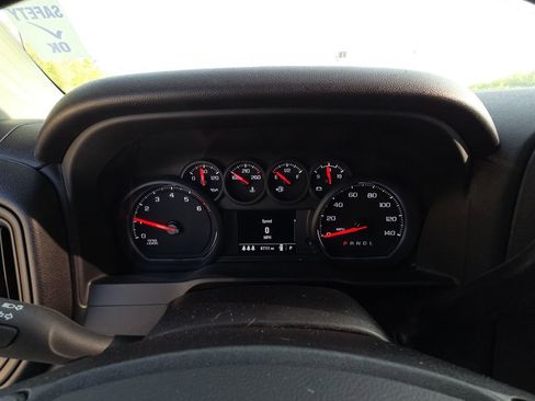 Used 2024 Chevrolet Silverado 2500 Custom w/ Custom Value Package AWD/4WD image 10