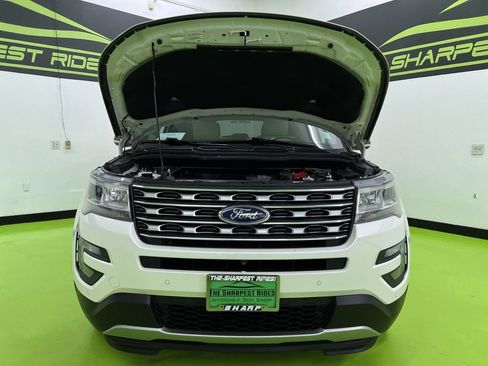 Used 2016 Ford Explorer Limited w/ Equipment Group 301A AWD/4WD image 4